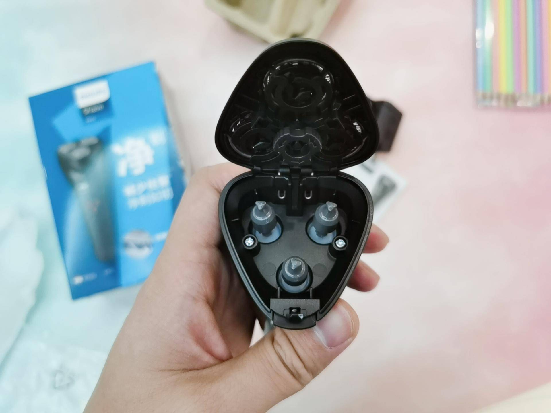 双十一第一单：飞利浦Series1000剃须刀评测