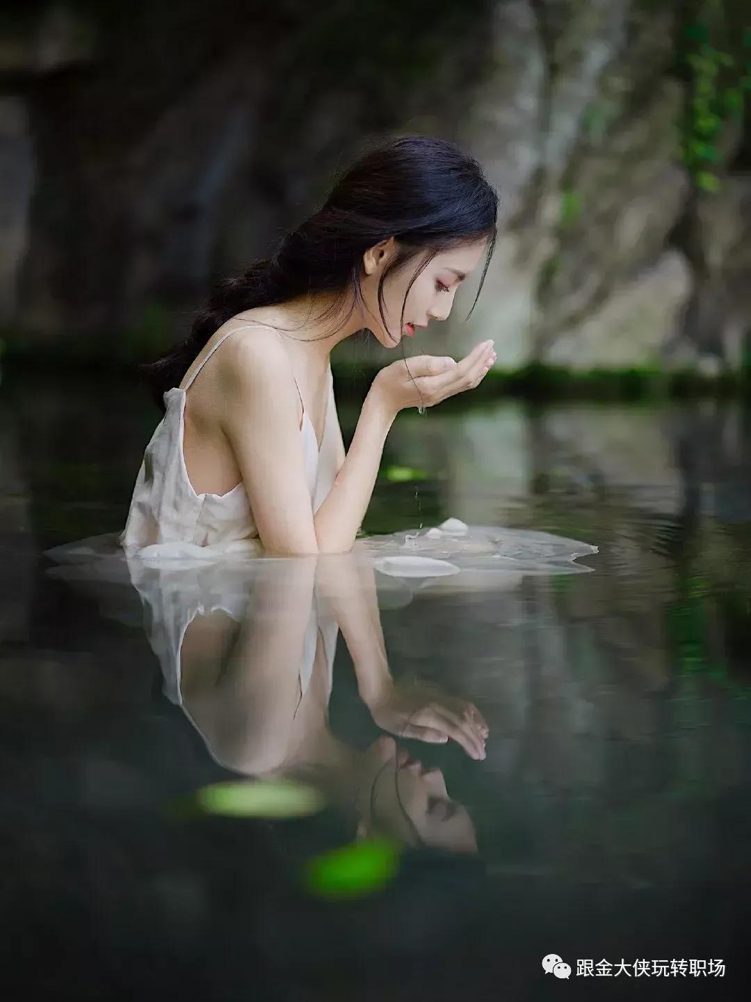 危机公关案例：杏子林叛乱乔峰过了第一关，为何过不了第二关贰