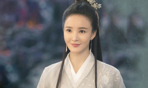 丈夫出轨，流产3次自杀2次，出演《枕上书》被骂，这个女人太苦了