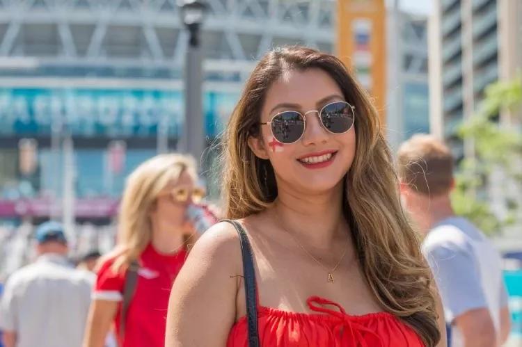 欧洲杯英格兰女球迷高清写真,欧洲杯球迷写真