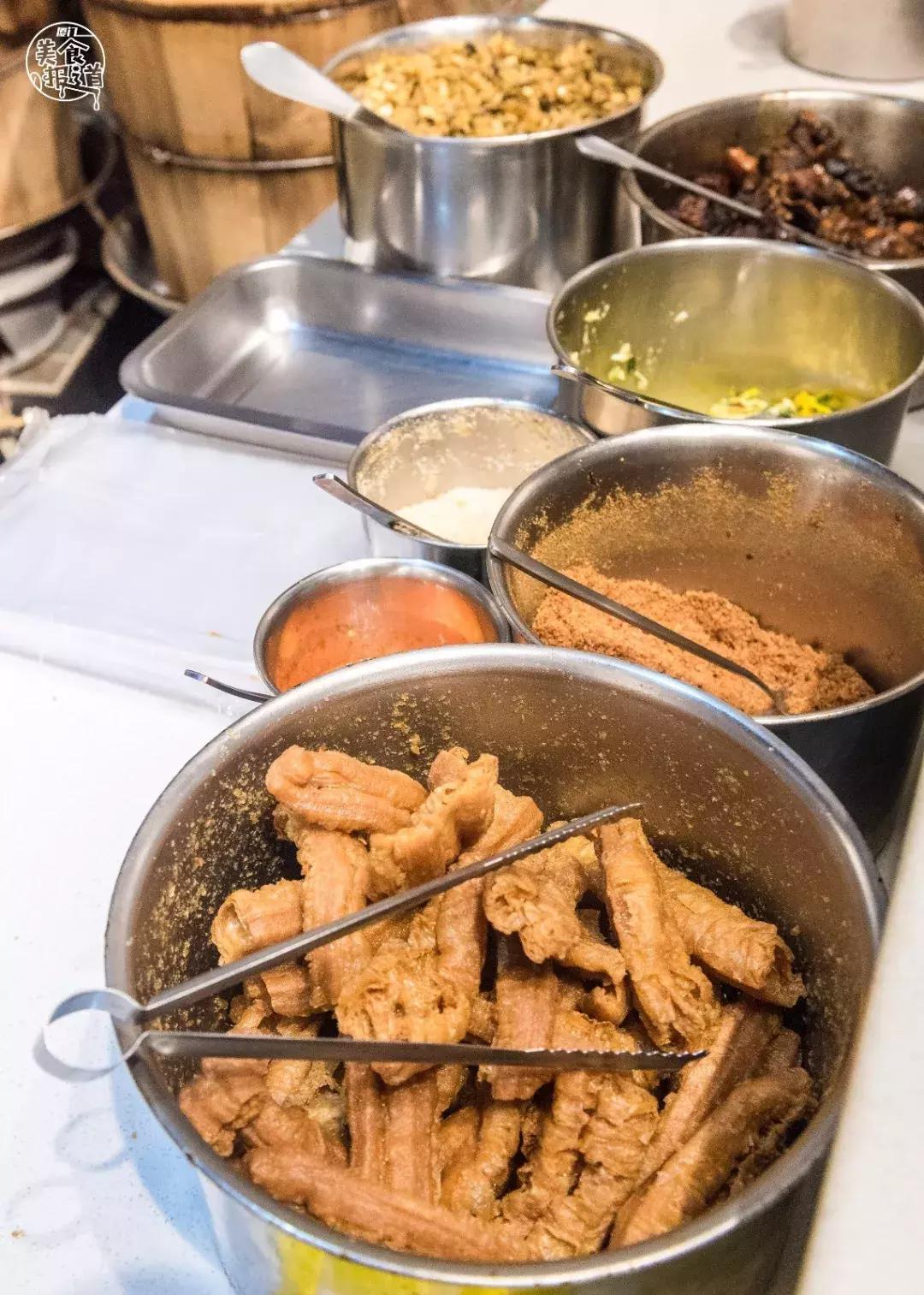 开妈饭团，金门25年的排队王，连欧弟都追着来打卡