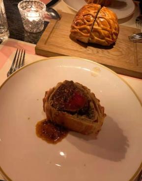 惠灵顿牛排,惠灵顿牛排是谁发明的