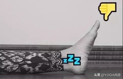 练瑜伽为什么脚尖回勾,练瑜伽发力的时候吸气还是呼气