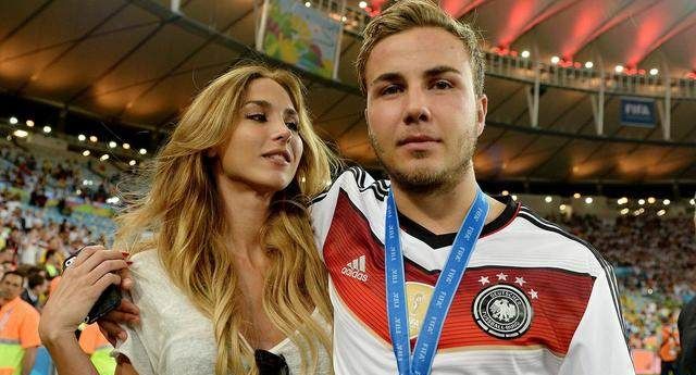 格策和凯瑟琳海边度假图片,格策和凯瑟琳海边度假图片大全