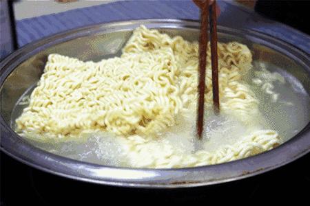 煮泡面的第100种吃法,煮100包方便面