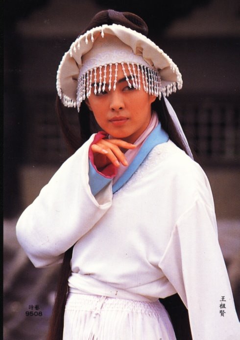 资深捕快爱上美艳逃犯，一部《千人斩》说尽痴情男儿模样