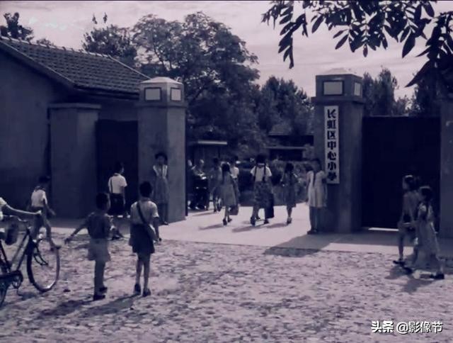 宝葫芦的秘密在哪里拍的,宝葫芦的秘密在哪里可以看完整