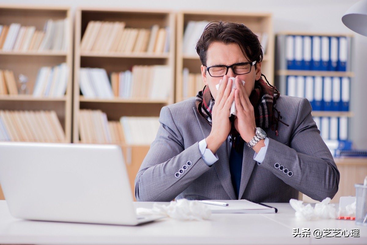 心理学：闻一闻恋人的味道，「男朋友的T恤」有如此强的效果