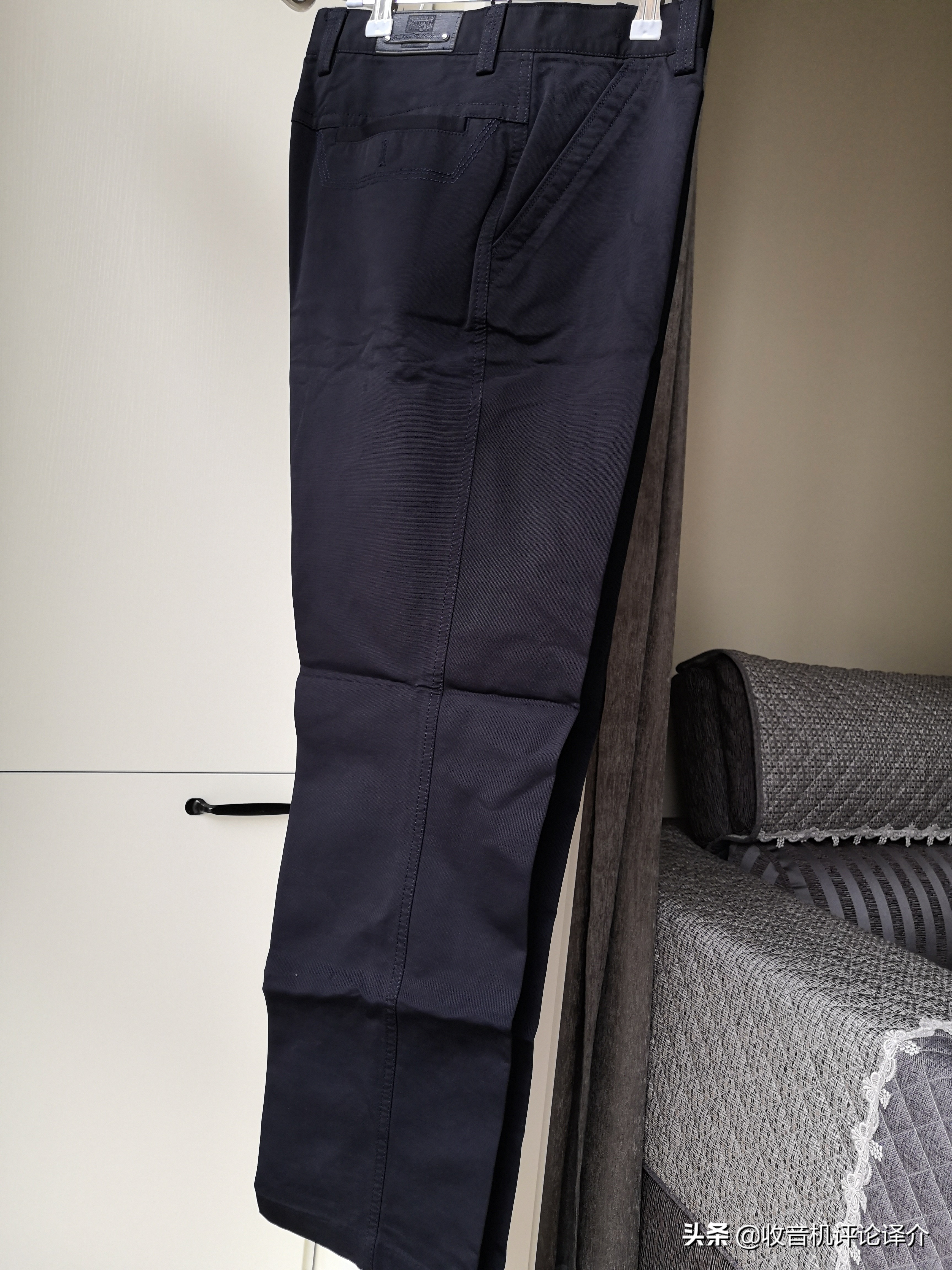 手持挂烫机再也不怕衣服皱巴巴了,挂烫机的正确使用方法衣服