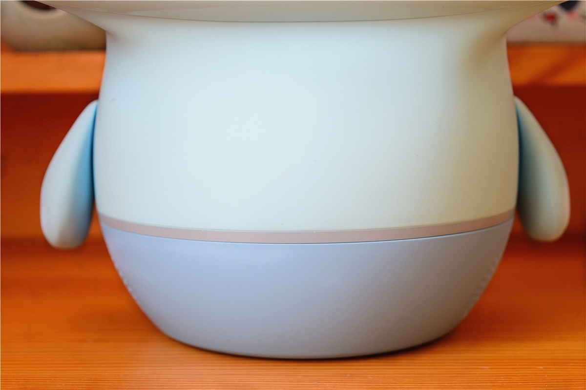 ai智能机器早教,聪聪ai机器人