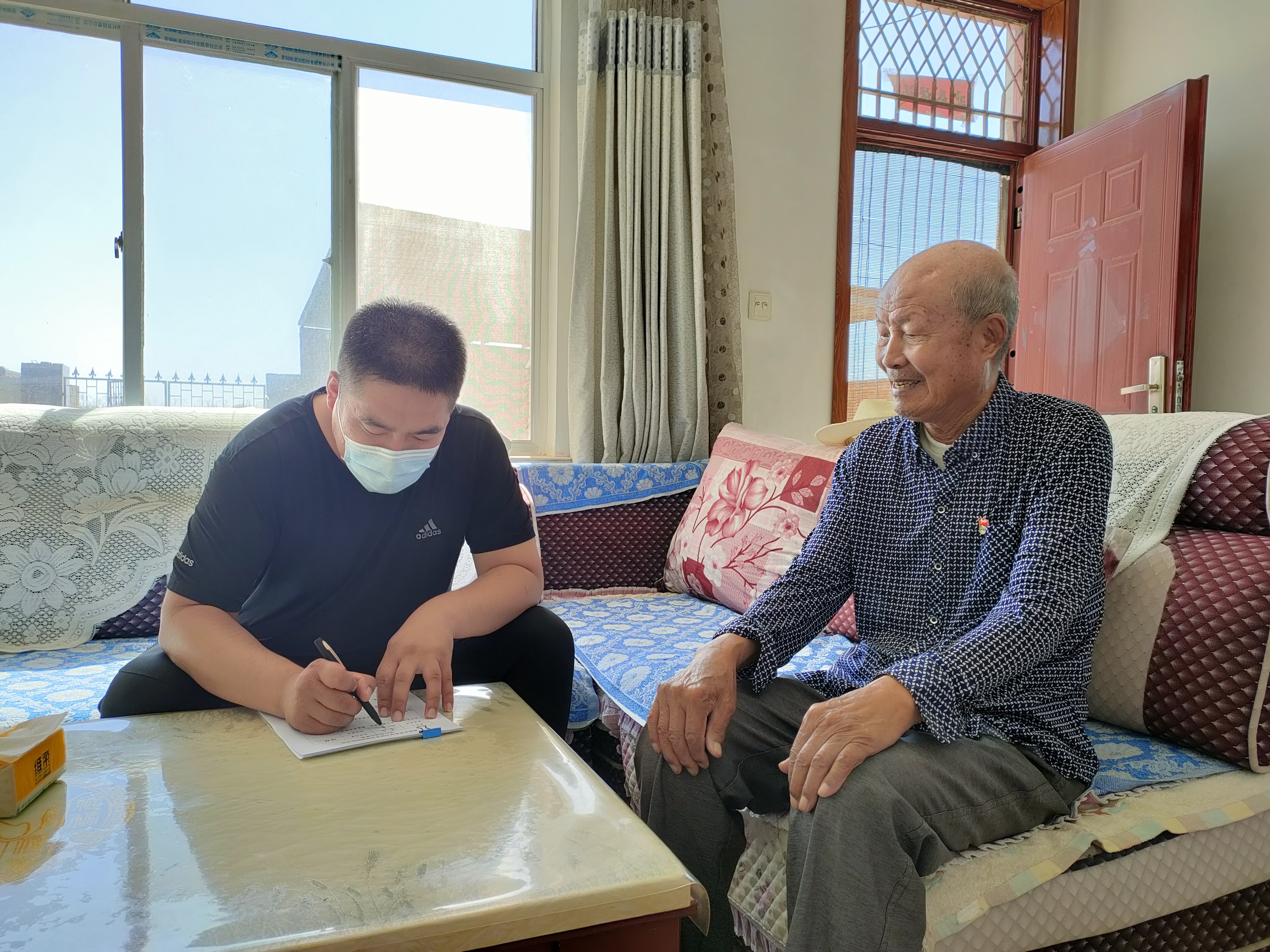 最美退役军人李浩:不忘初心永葆军色勇担乡村振兴领路人