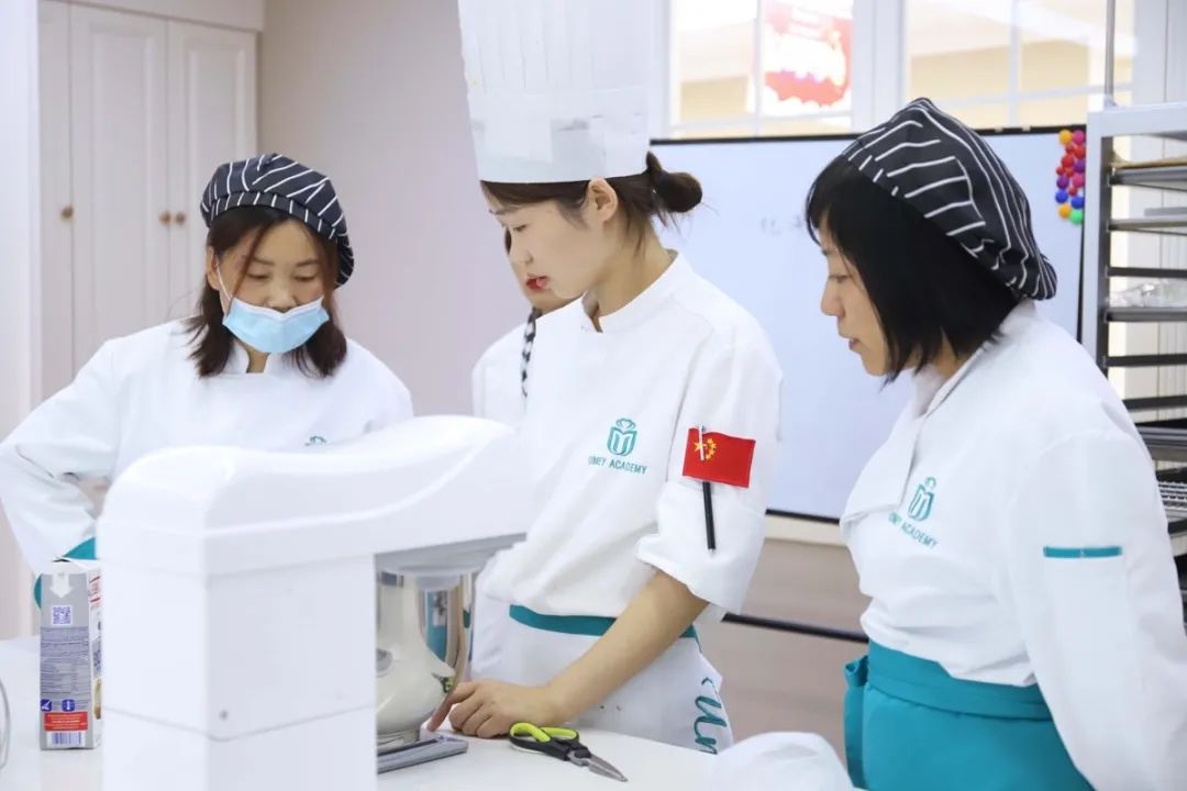 想转行学西点看你要学哪些,转行西点去哪里学最好