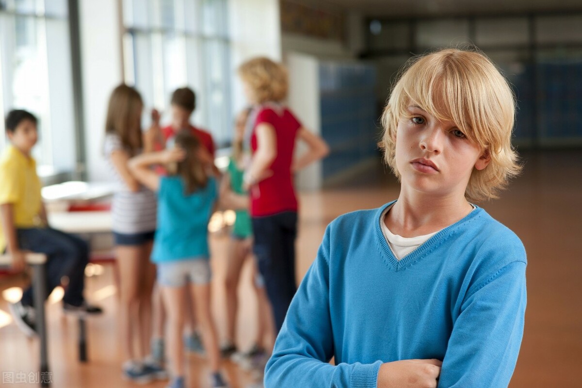 青春期孩子社交焦虑怎么办,如何提高叛逆期孩子的社交能力