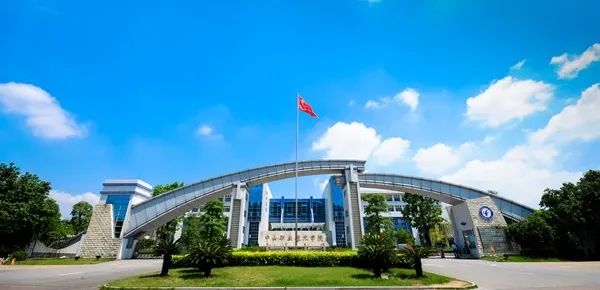 广东高职高考应该看什么,中山职业技术学院2024招生简章