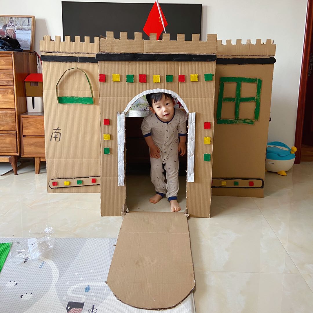 废纸箱可以做什么玩具,不用的废纸箱如何给孩子做玩具