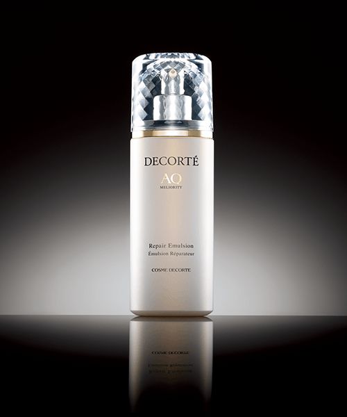 黛珂植物韵律和牛油果系列哪个好,黛珂舒活系列和白檀有什么区别