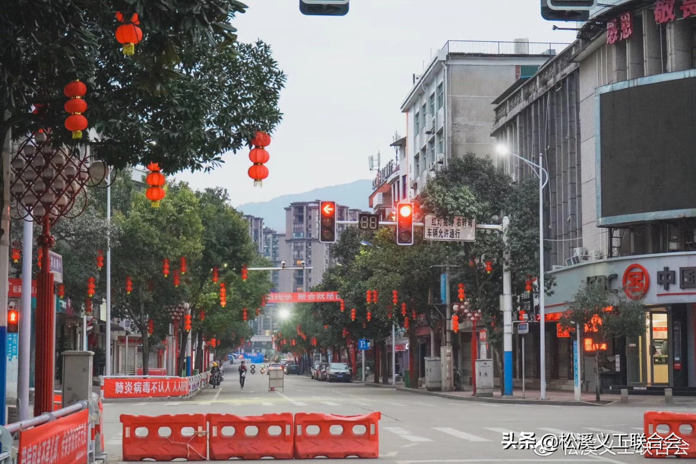 在抗击新冠肺炎疫情中表现,在疫情防控阻击战的日子里