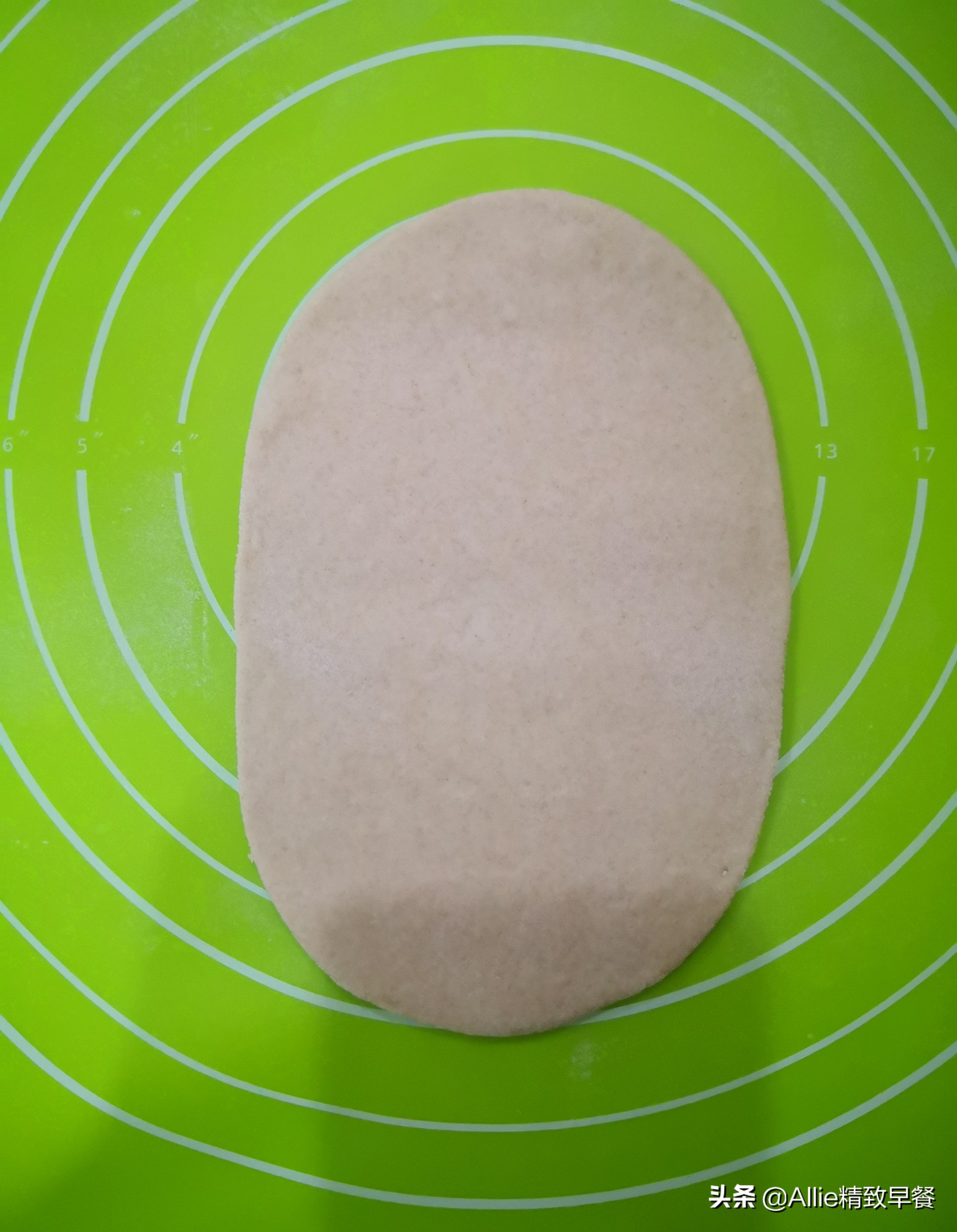 酥酥烧饼正宗做法,五香酥烧饼做法大全