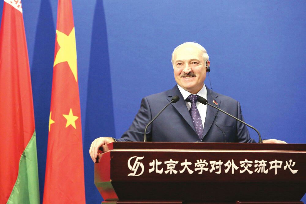 苏联自治共和国和加盟共和国区别,苏联是由哪15个加盟共和国组成的