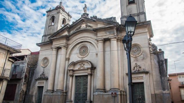 意大利小镇出售一美元房屋