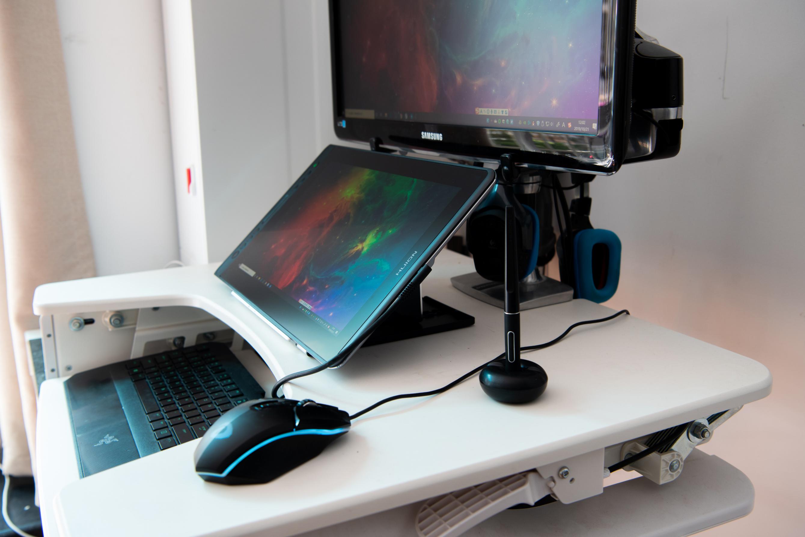 接近真实的纸笔绘画：绘王（HUION）KamvasPro16手绘屏使用体验