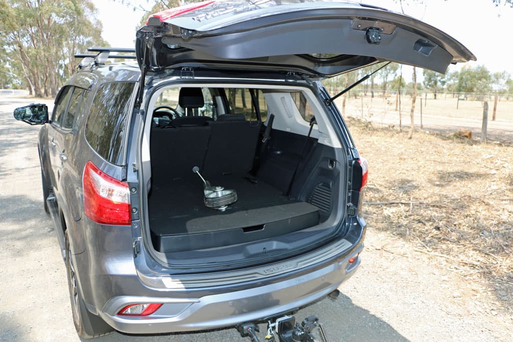 五十铃越野跑长途真实感受,五十铃越野汽车到底好不好