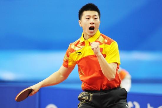 18岁世界冠军和三冠王,18岁拿了世界冠军