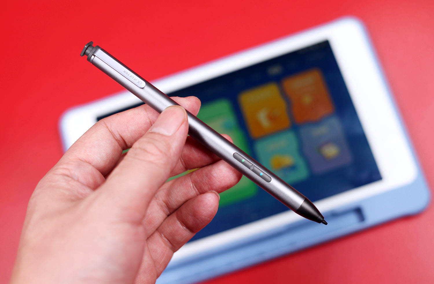 讯飞学习机q10安装第三方软件,讯飞q10和c10学习机区别