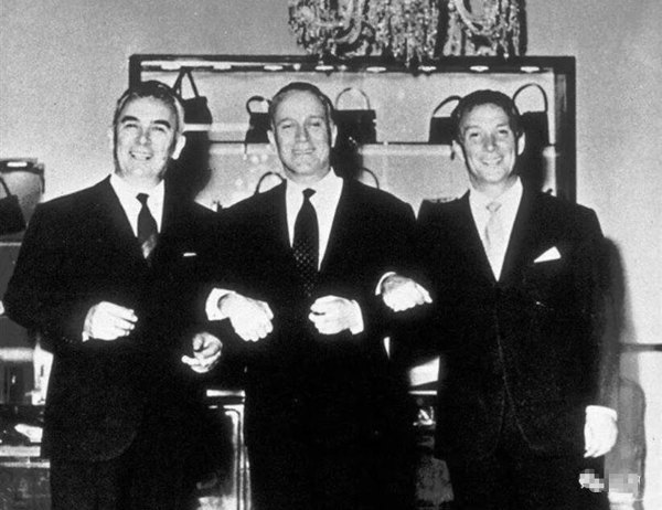 Gucci版宫心计!家族兄弟内斗,父子反目,买凶弑夫