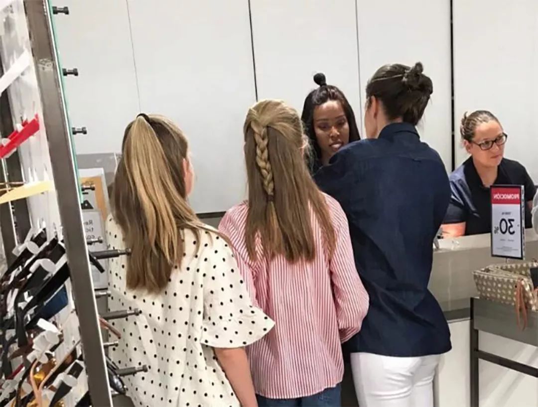 莱蒂齐亚是个什么人,莱蒂齐亚个人图片