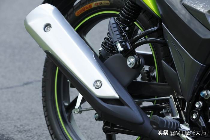 国产小钢炮30万左右,国产性能第一车新晋小钢炮