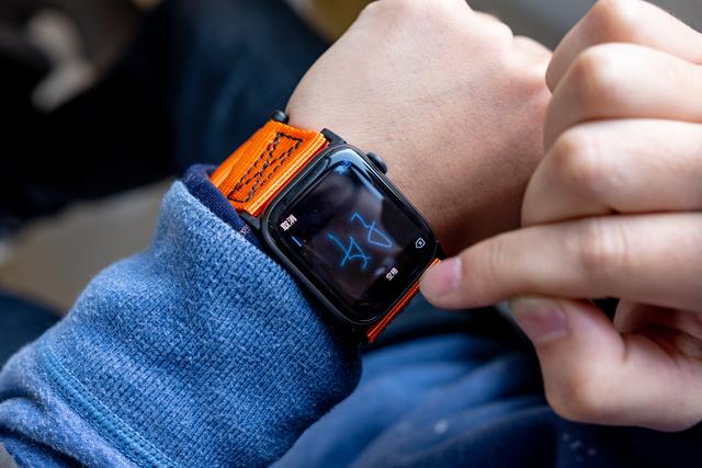 applewatch5和7对比,applewatch5蜂窝版评测