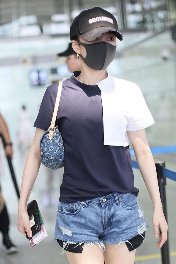 37岁张韶涵穿搭,张韶涵穿什么袜