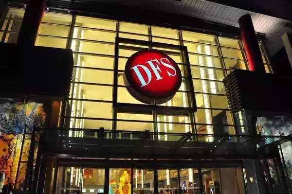 出走冲绳|有一种海水的蓝，叫做果冻蓝