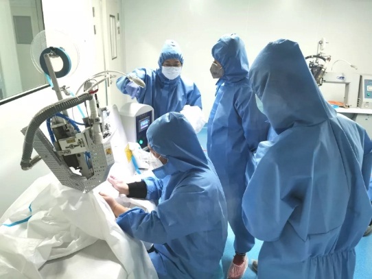 弘扬劳模精神展现劳模风采,劳模精神汇聚奋斗伟力