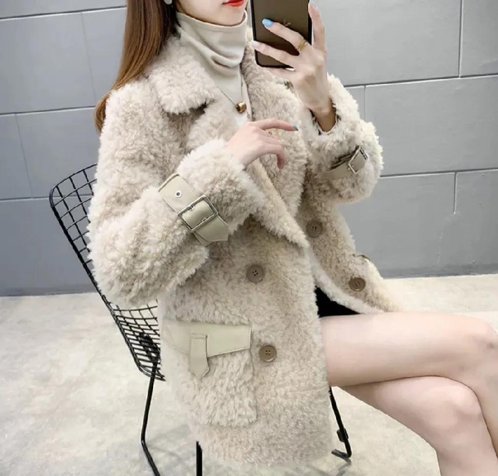 仿皮草外套物美价廉、美丽大方、时髦上档次