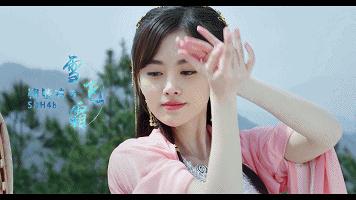 热巴古装舞蹈刘诗诗,热巴刘诗诗红毯展民族风韵