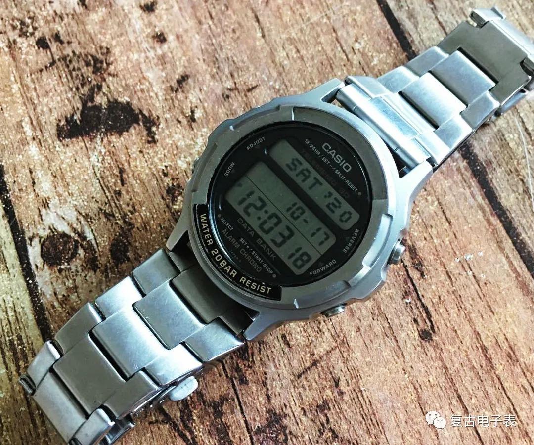 保险库式金属数据手表—CASIOdbw320/dw3200