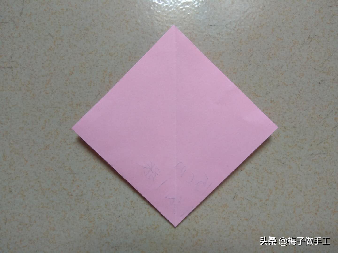 简易折纸小陀螺不用胶水一张纸,折纸小玩具一张纸超简单陀螺