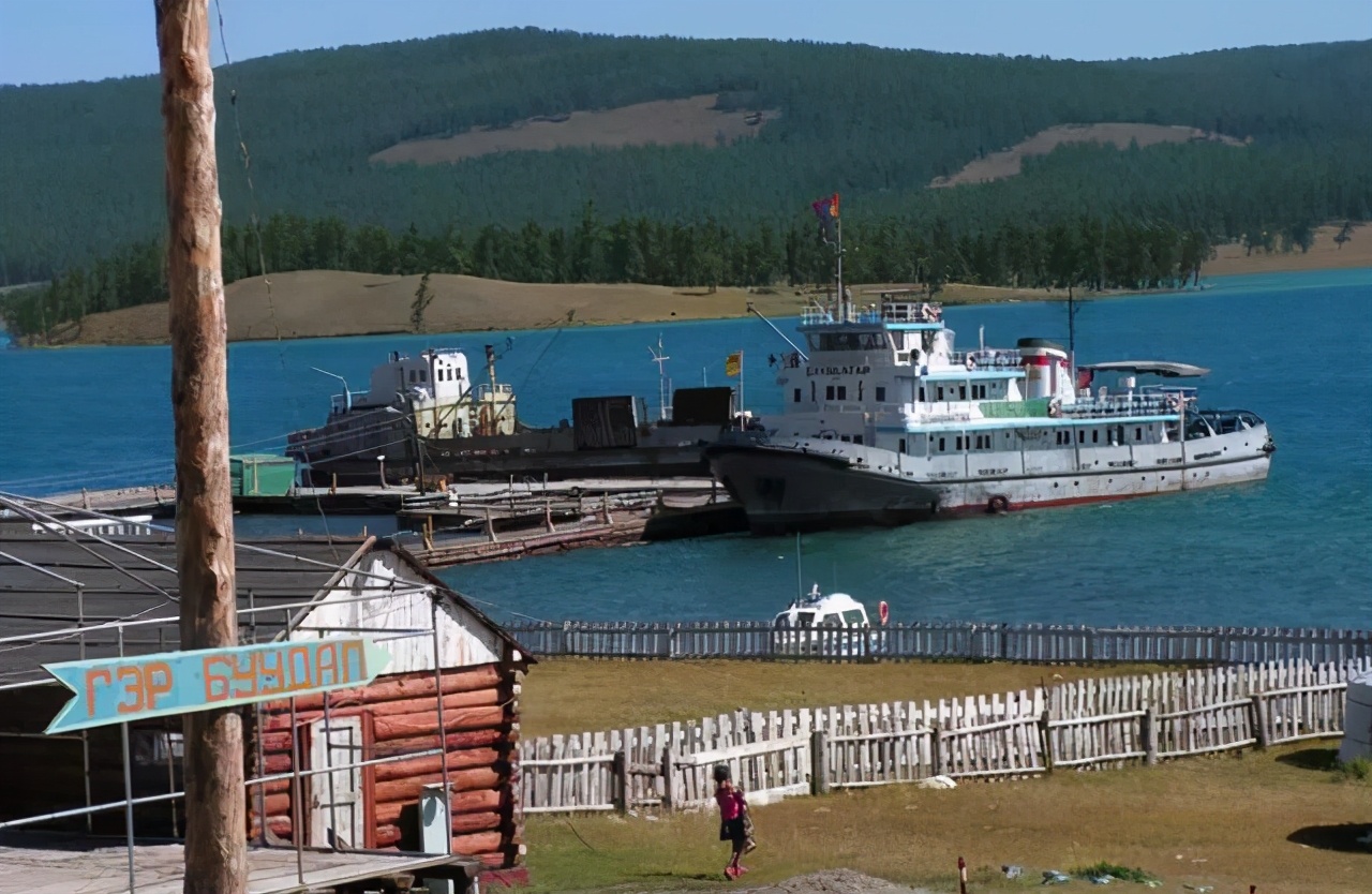 购买战舰回去之后没水了,比蒙古海军还心酸的战舰