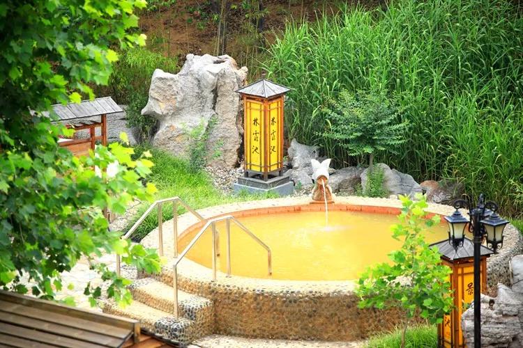 真活水温泉,这个秋冬泡温泉好去处