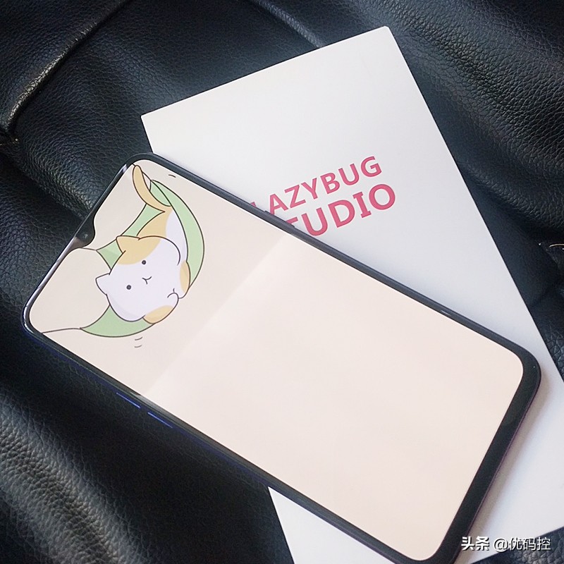 手机全屏膜可以防摔吗,华为mate50全屏钢化膜防窥