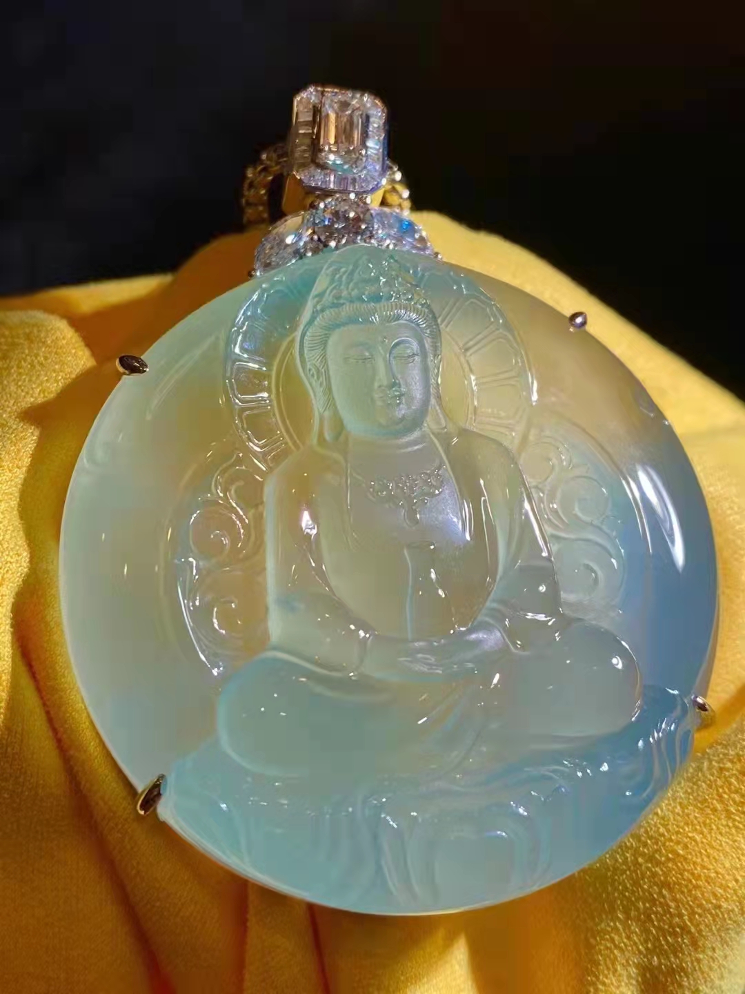 翡翠等级与价格怎么分类,一般的翡翠要多少钱一克