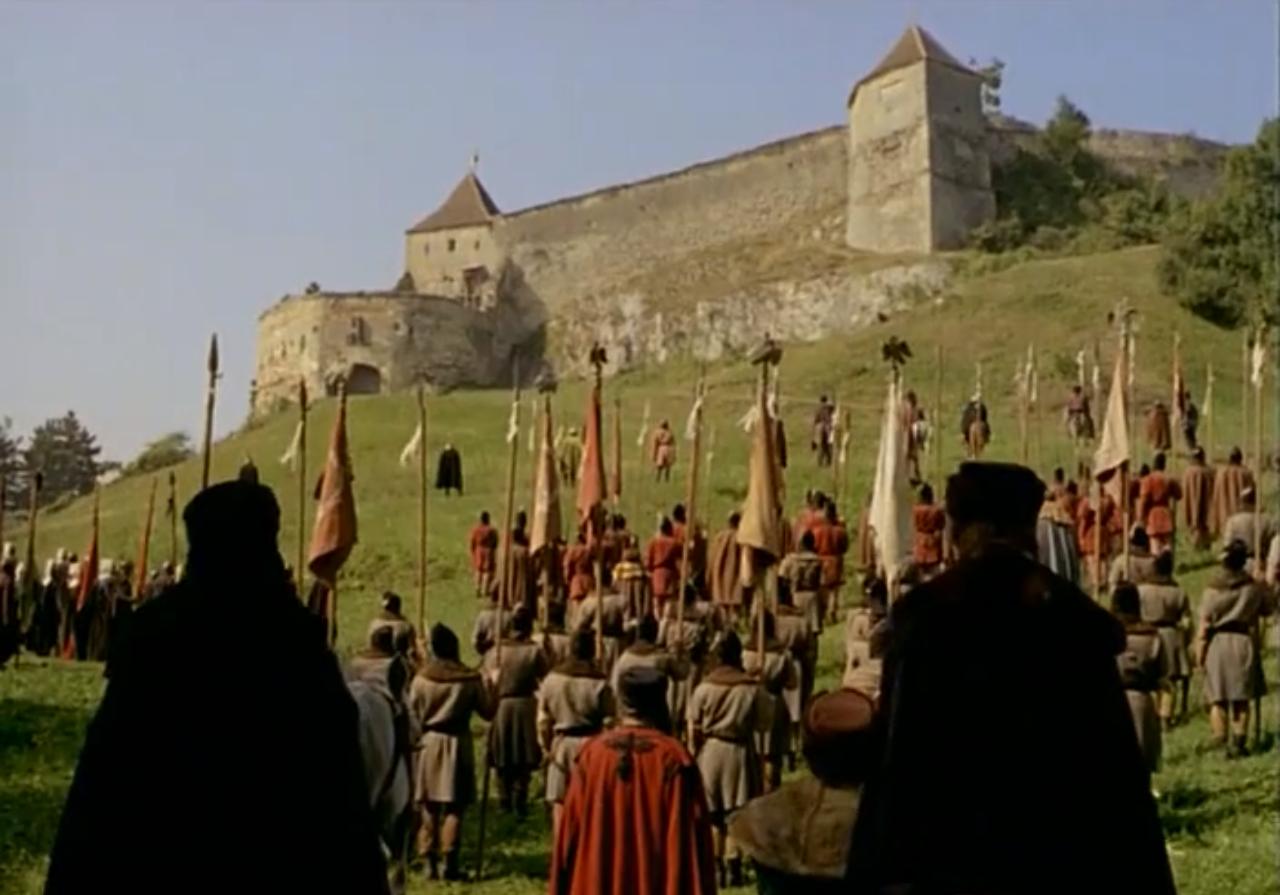 《勇敢的米哈依》后传《不朽的人》把米哈依之死归因于红颜祸水