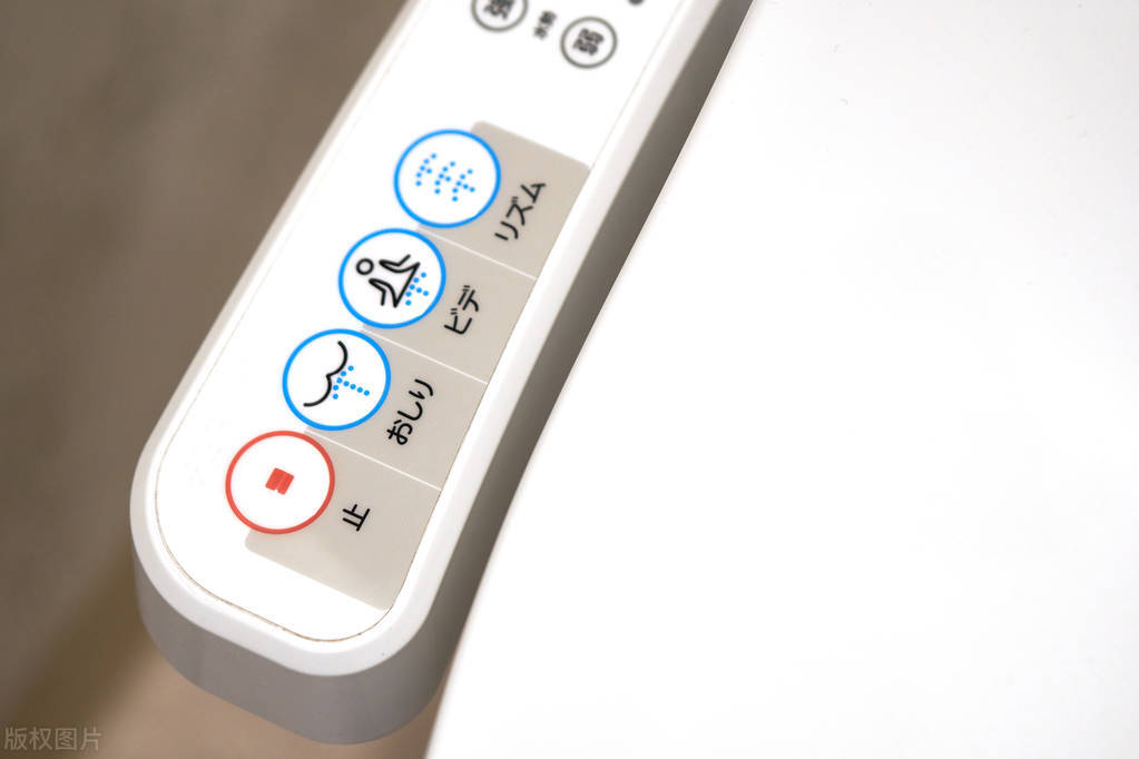 智能马桶盖值得买吗,智能马桶盖价格高低区别