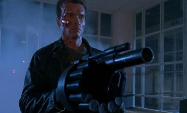 阿诺施瓦辛格终结者散弹枪,终结者施瓦辛格拿的武器