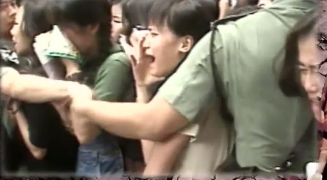 黄家驹去世后三个人对他的看法,黄家驹去世后队员是什么反应