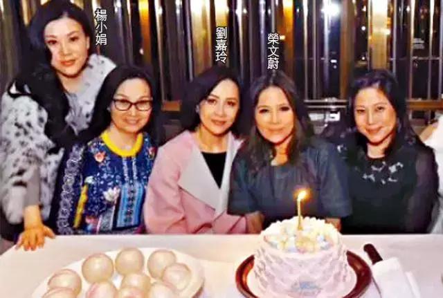 有钱有闲风华绝代,有钱有闲有美貌