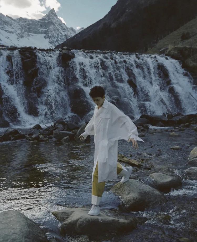 从小哭到大的童星吴磊,吴磊三石弟弟vlog完整版