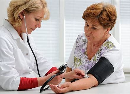 血压14585没感觉要吃药吗,血压145到95不吃降压药可以吗